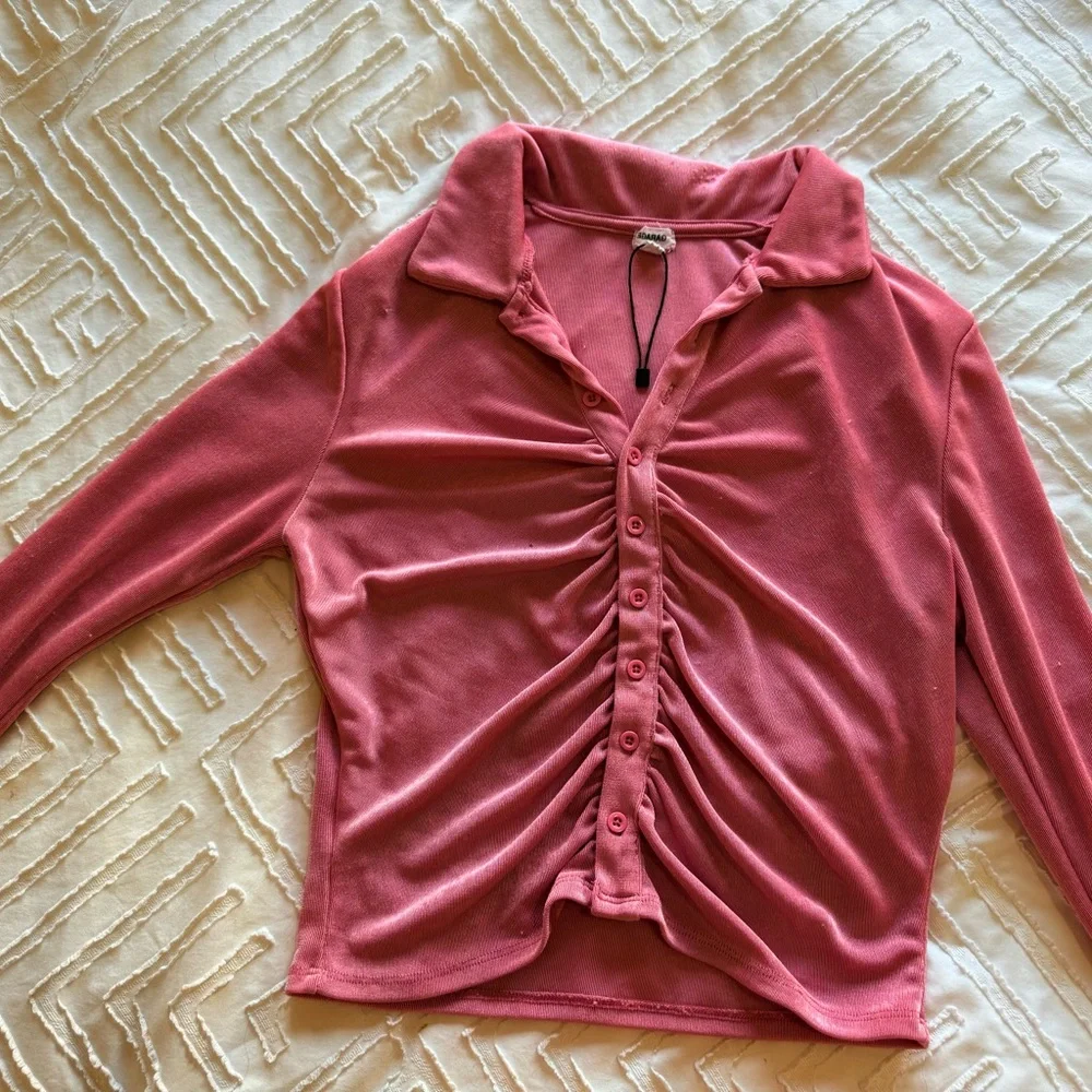 Pink Ruched Button-Up Top - Picture 13 of 14